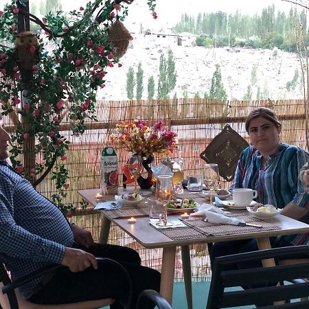 Lal Hotel Khorog エクステリア 写真